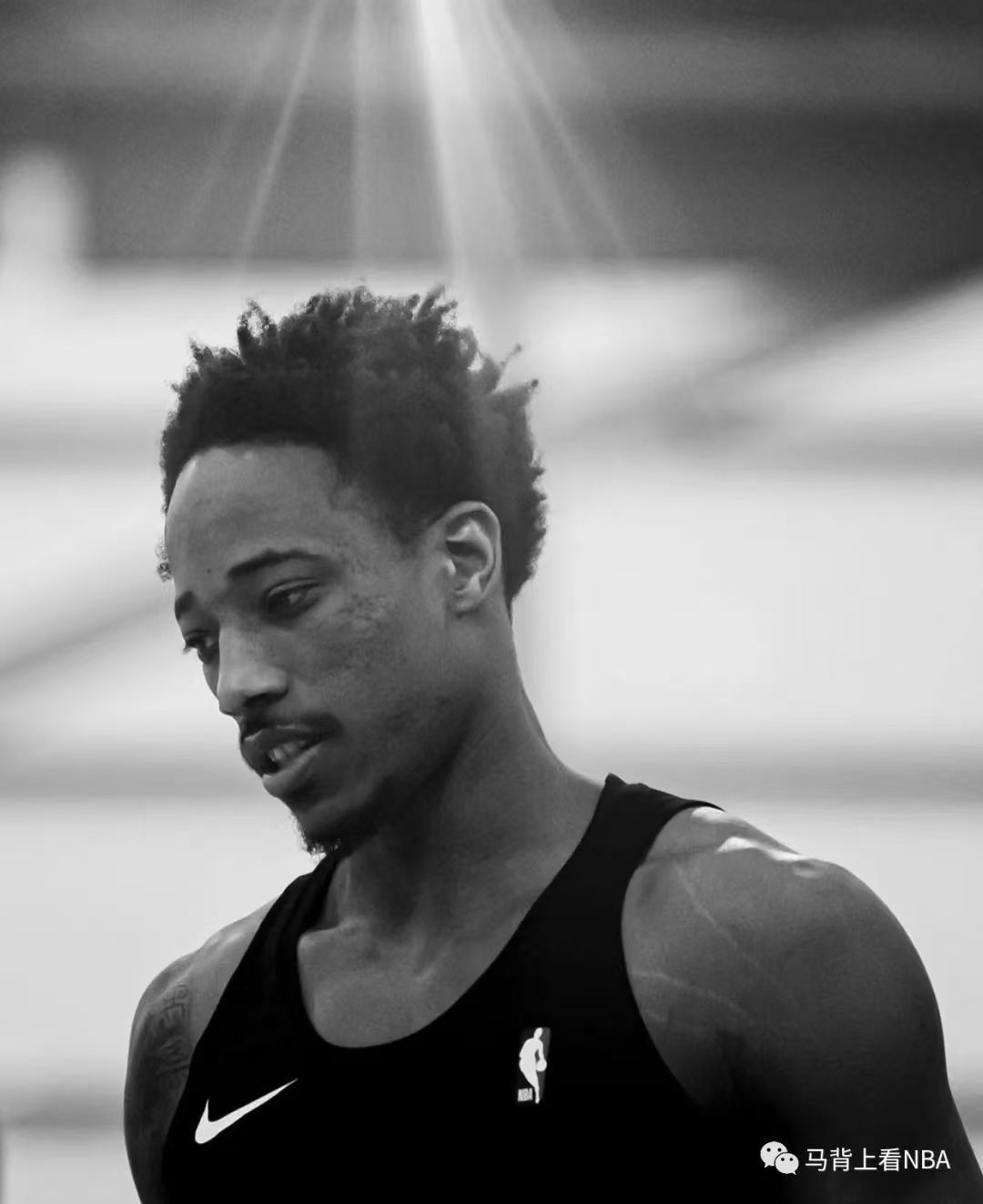 精神风貌：比赛中球员表现出色的精气神的简单介绍