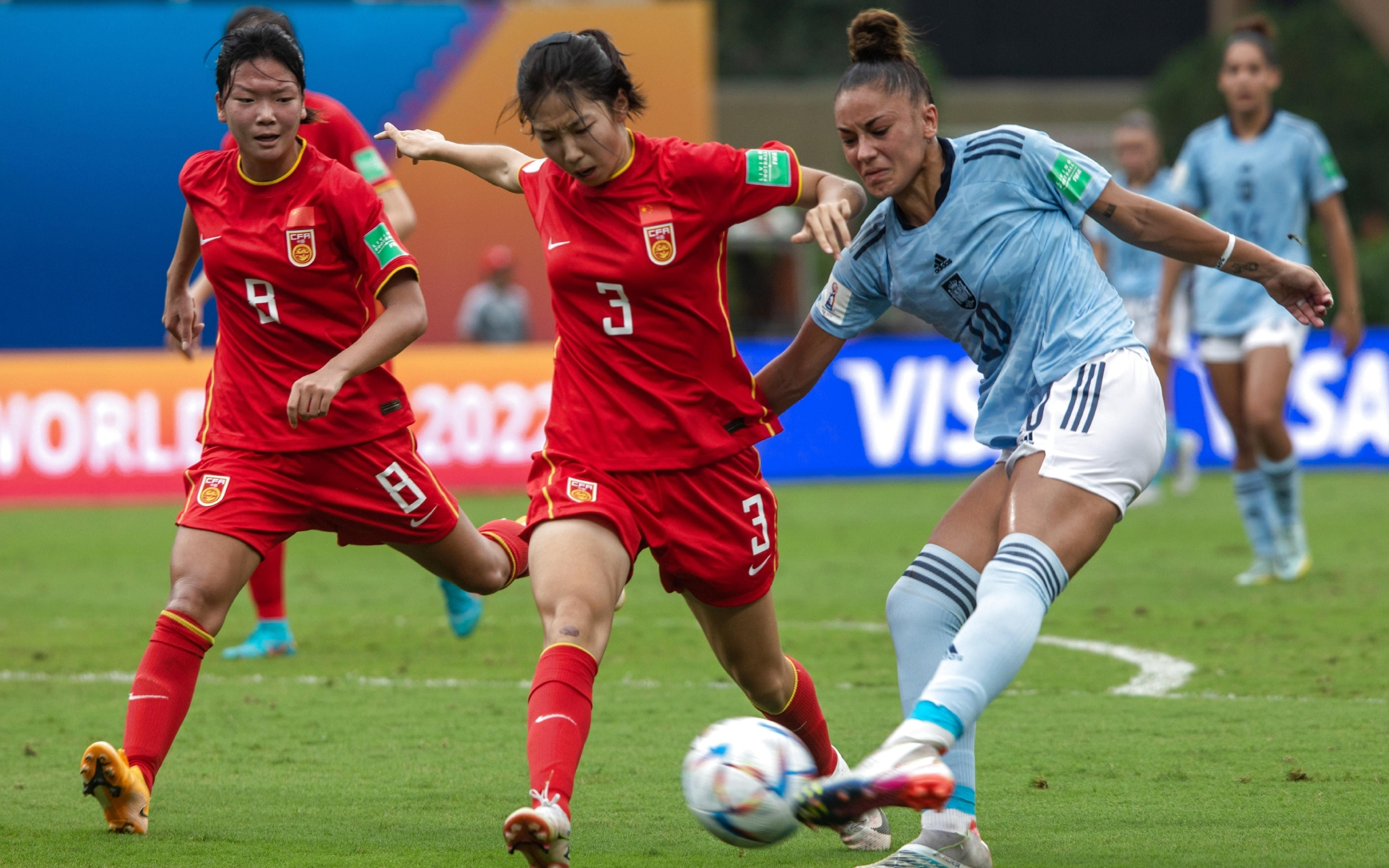 aoa体育体育平台-捷克队横扫瑞典，力夺女足冠军的简单介绍