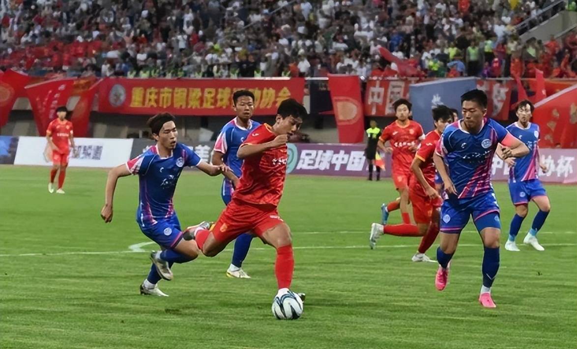 关于重庆斯威迎来胜利，步入中超冠军之争的信息