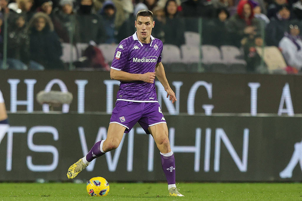 aoa体育体育在线登录-关于佛罗伦萨球队备战新赛季，球员状态逐渐回暖的信息