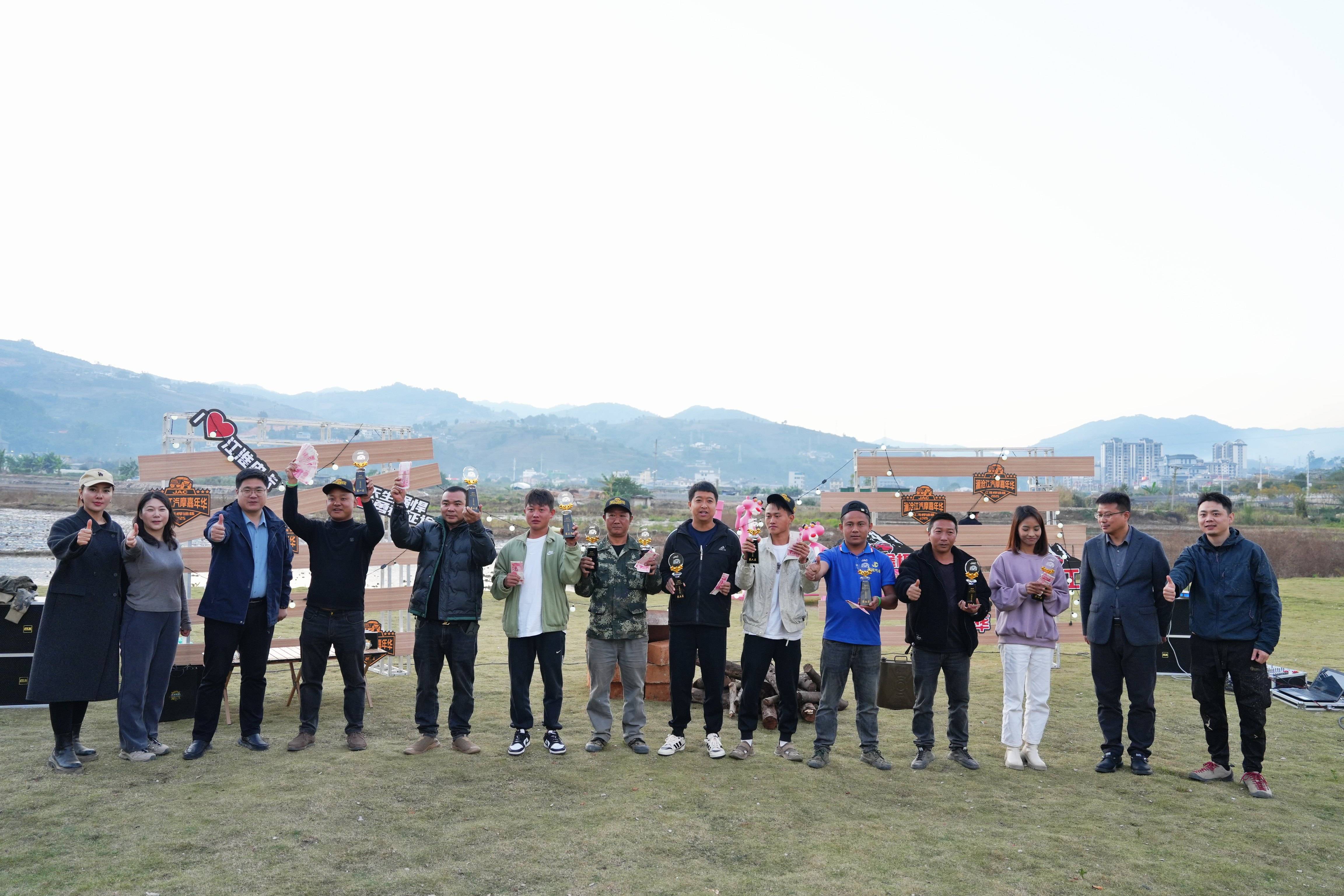 挑战极限!优秀选手挑战自我 挑战极限!优秀选手挑战自我