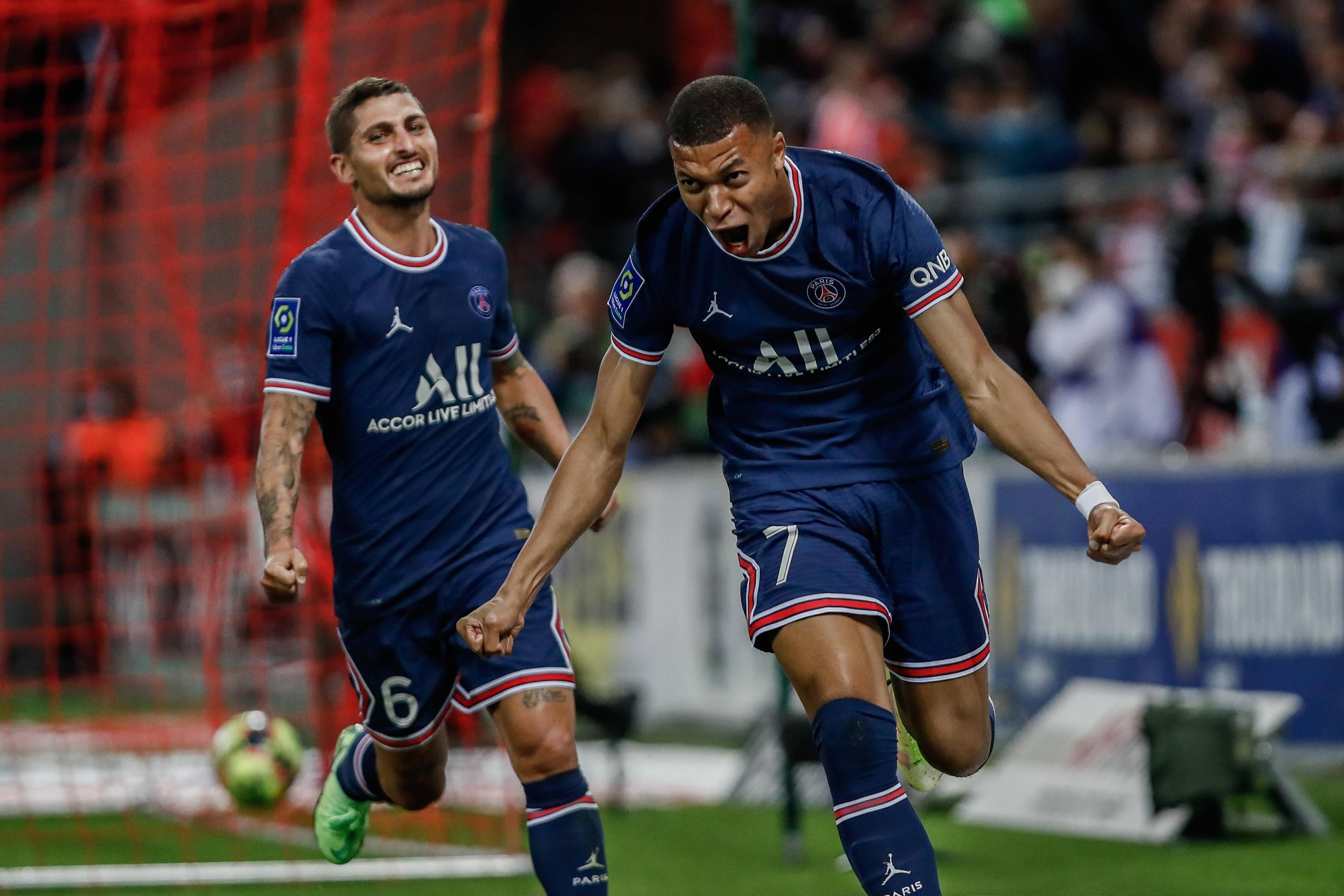 巴黎圣日耳曼在比赛中轻松取胜