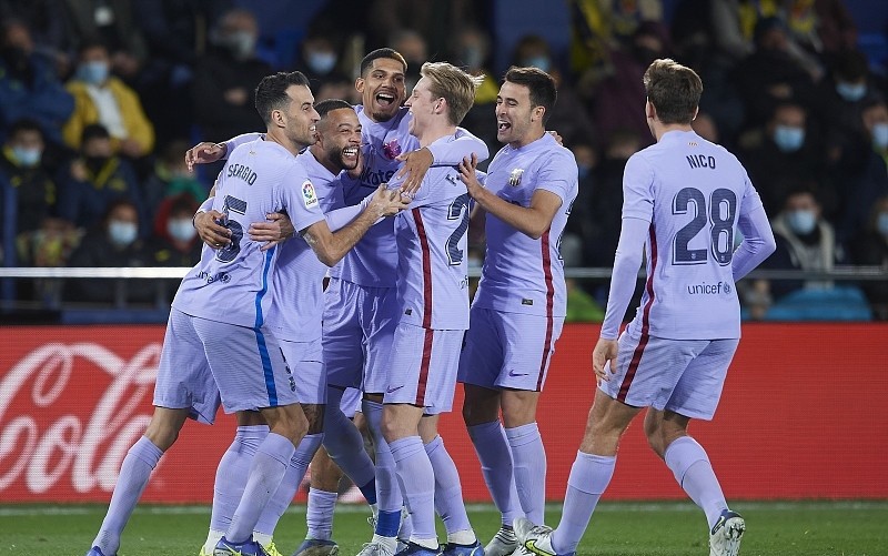 关于明尼联客场取胜，壮大联赛地位的信息