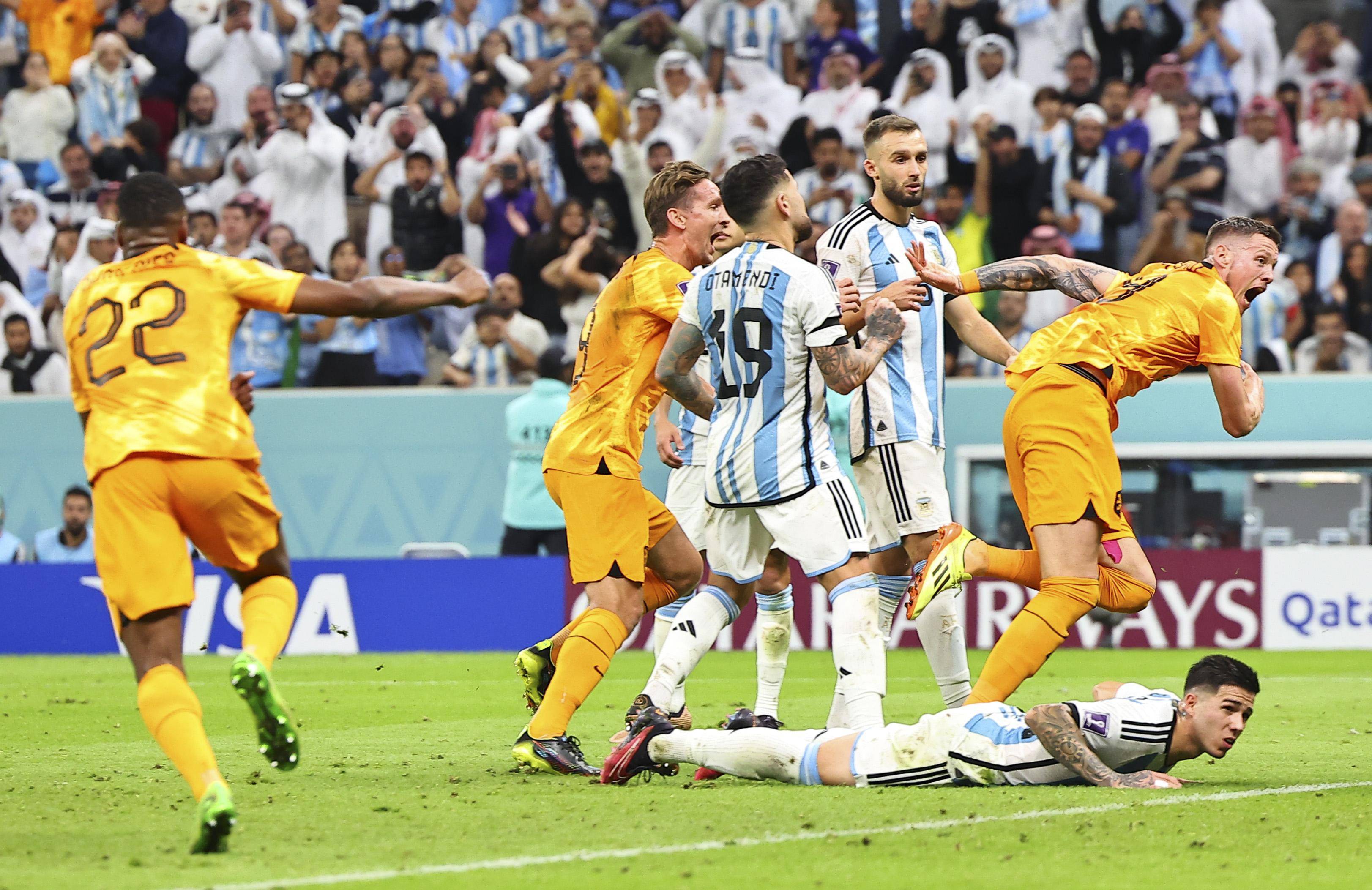 荷兰在客场击败斯洛文尼亚,小组第一之路的简单介绍 荷兰在客场击败斯洛文尼亚,小组第一之路的简单介绍