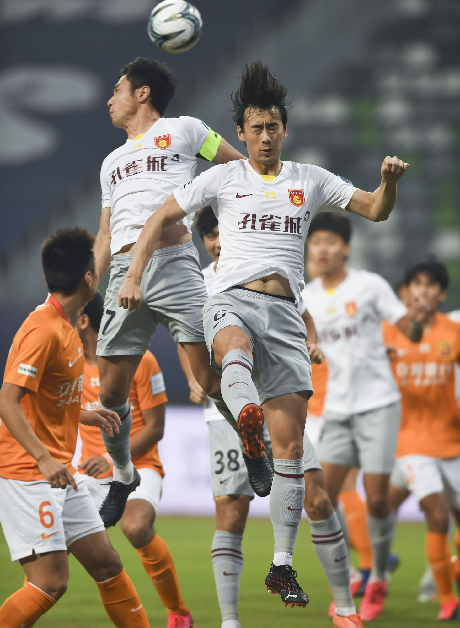 aoa体育体育网页版入口-关于河北华夏幸福主帅技战术调整，媒体解读训练风向的信息