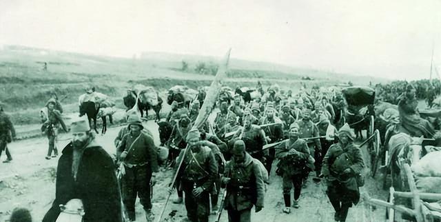 包含保加利亚与巴尔干对手较量艰难的词条