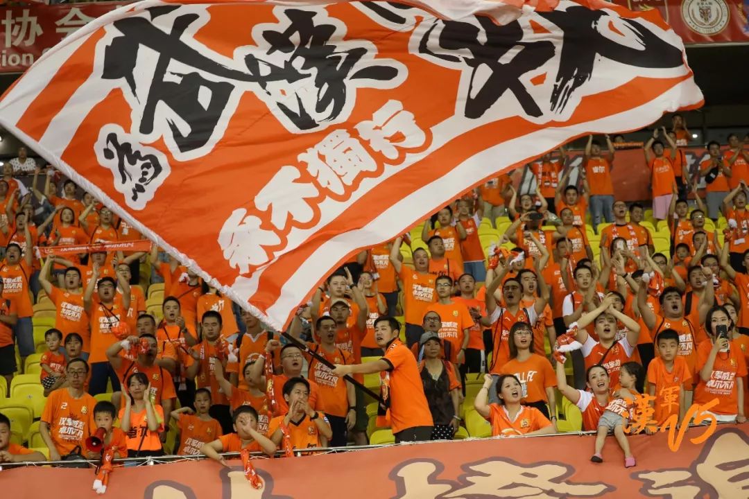 江苏苏宁战胜武汉卓尔,保持不败战绩的简单介绍 江苏苏宁战胜武汉卓尔,保持不败战绩的简单介绍