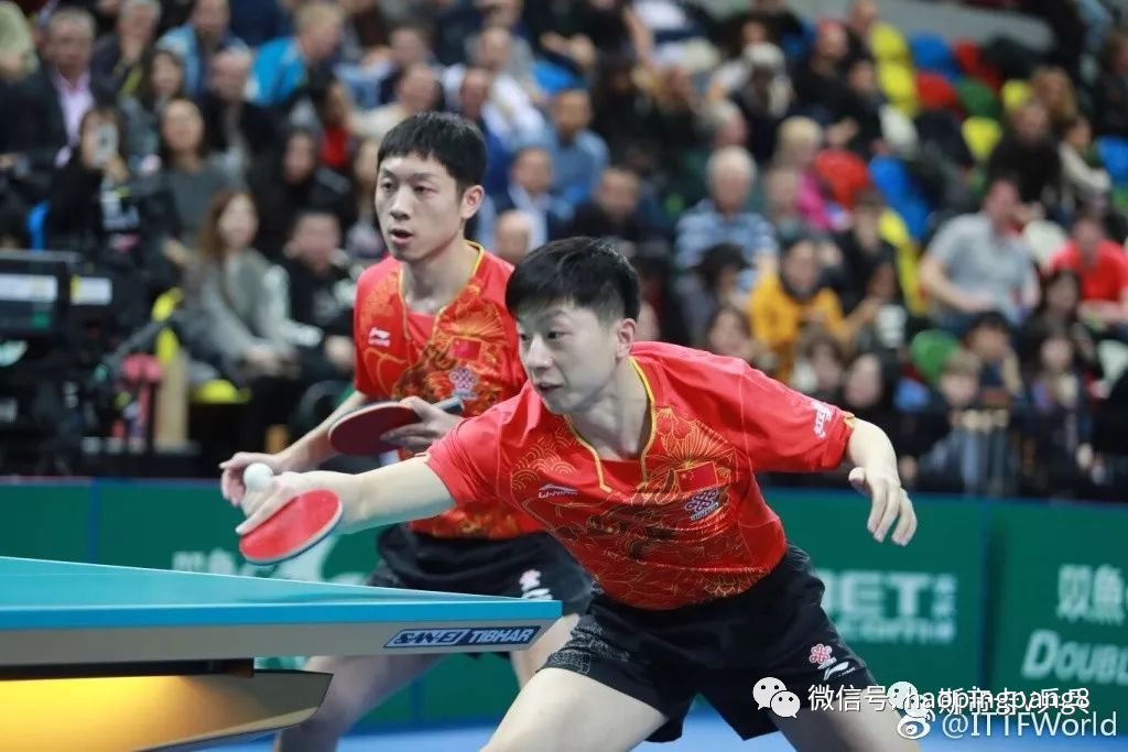 法国队横扫对手，取得第一阶段小组第一名成绩