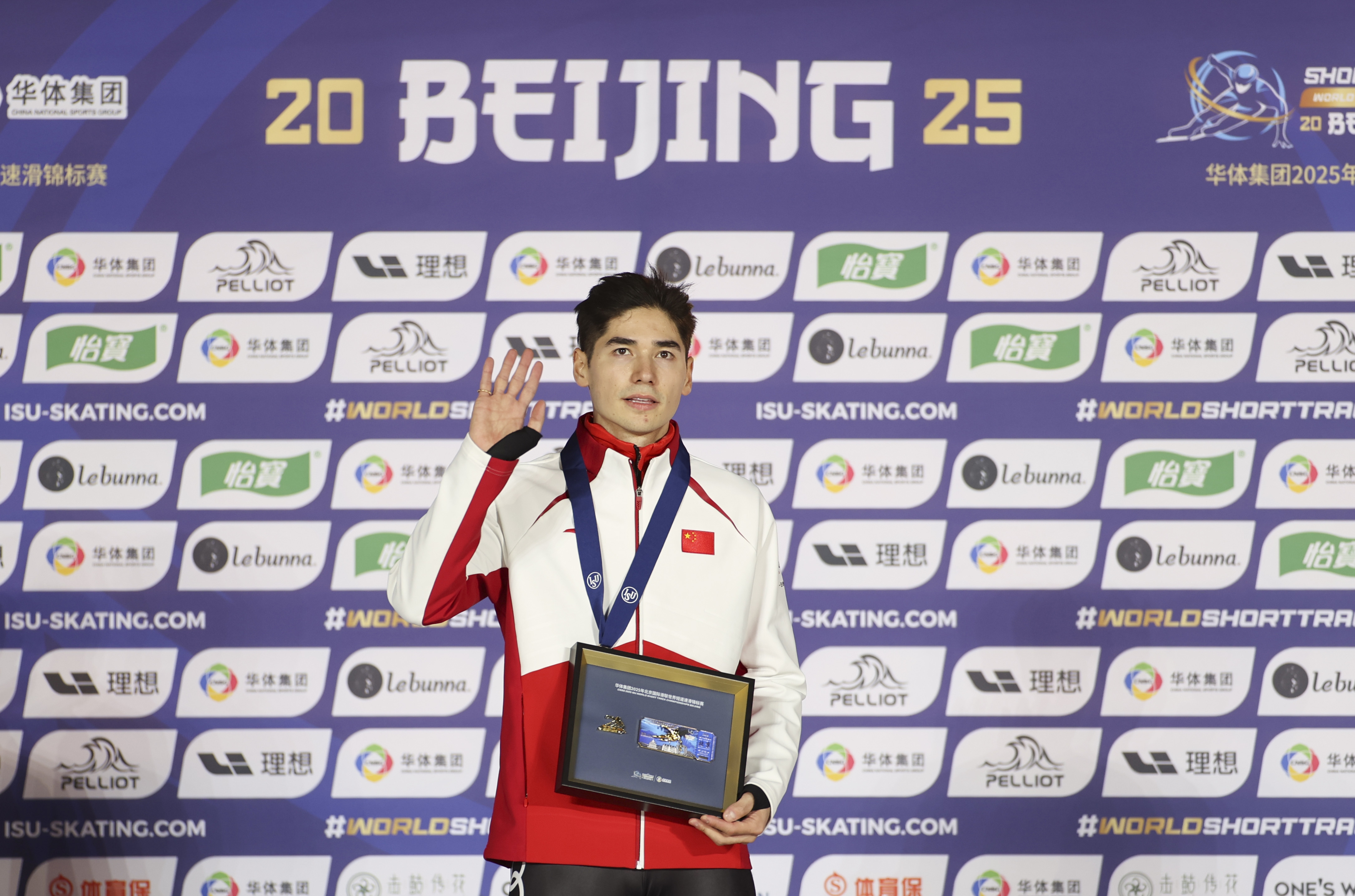 关于英国新秀斩获短道速滑金牌，崭露头角的信息