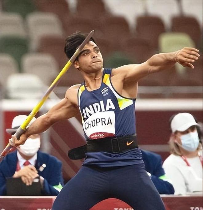 aoa体育体育在线-印度射击选手技高一筹，展现完美射击技术的简单介绍